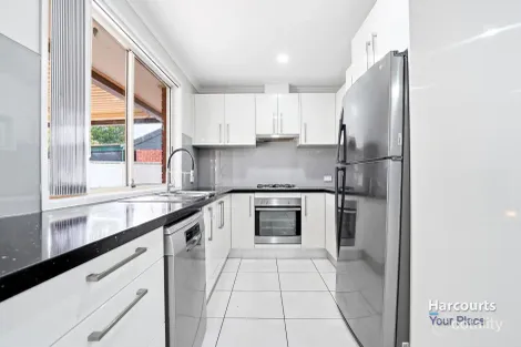 Property photo of 51 Southee Circuit Oakhurst NSW 2761