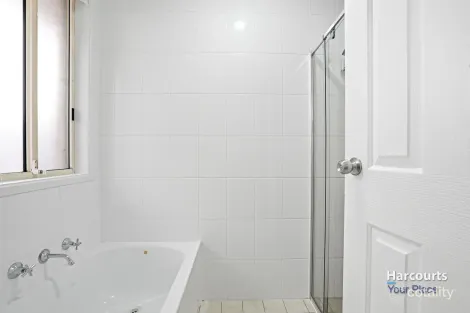 Property photo of 51 Southee Circuit Oakhurst NSW 2761
