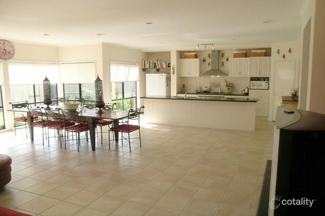 Property photo of 14 Hermitage Place Rowville VIC 3178