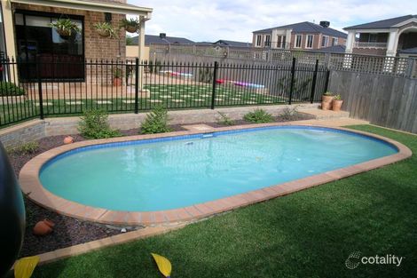 Property photo of 14 Hermitage Place Rowville VIC 3178