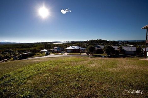 Property photo of 10 Sailaway Drive Eimeo QLD 4740