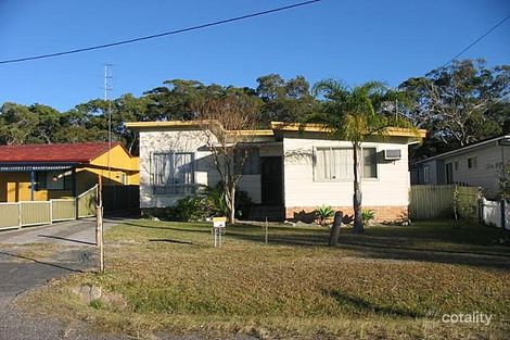 Property photo of 142 Woolana Avenue Halekulani NSW 2262