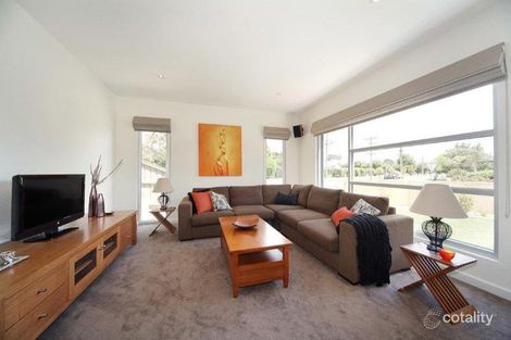 Property photo of 8 Francis Street Mordialloc VIC 3195