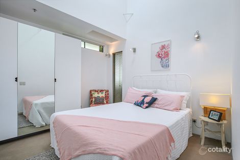 Property photo of 342/8 Skyring Terrace Teneriffe QLD 4005