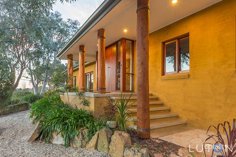 Property photo of 32 Carolyn Jackson Drive Jerrabomberra NSW 2619