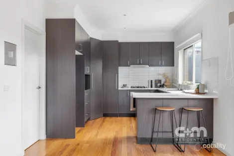 Property photo of 1/31 Larlac Street Hadfield VIC 3046