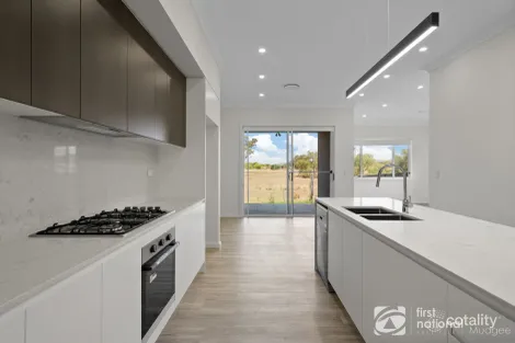 Property photo of 39 Marskell Circuit Mudgee NSW 2850