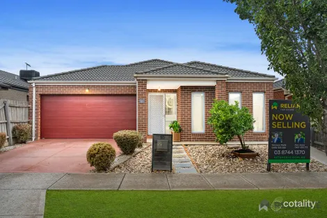 Property photo of 10 Amelie Parade Tarneit VIC 3029