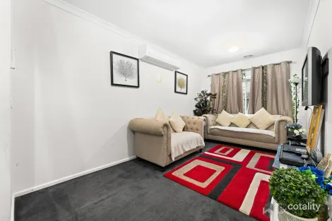 Property photo of 10 Amelie Parade Tarneit VIC 3029