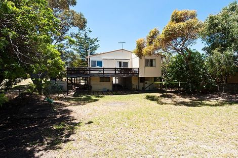 16 Pallas Way, San Remo, WA 6210