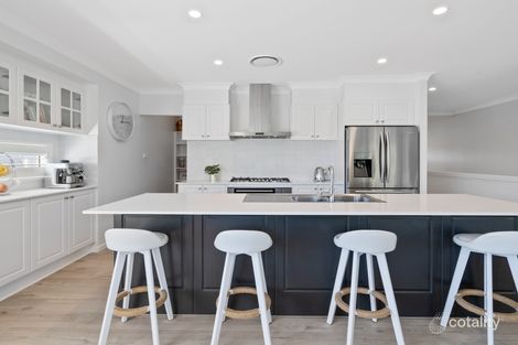 Property photo of 38 Sumner Circuit Terrigal NSW 2260