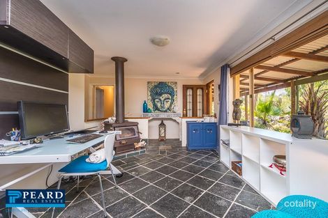 Property photo of 19 Kangaroo Place Woodridge WA 6041