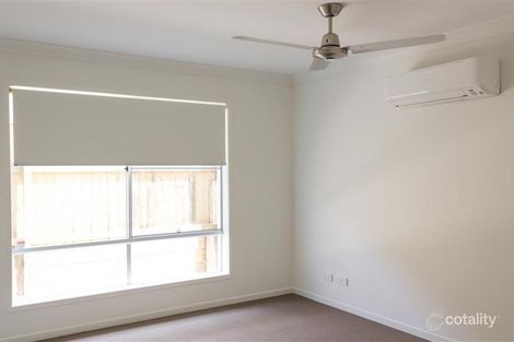 Property photo of 10 Robert Drive Pimpama QLD 4209