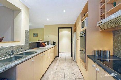 Property photo of 28 Meldrum Avenue Mill Park VIC 3082