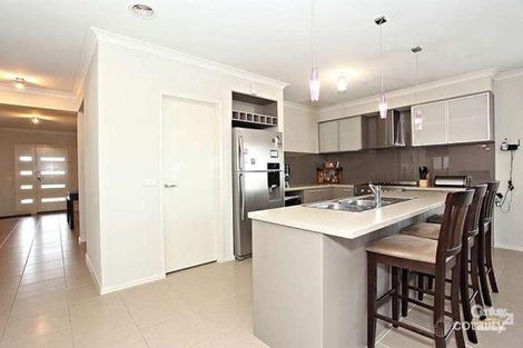Property photo of 12 Sky Way Carrum Downs VIC 3201