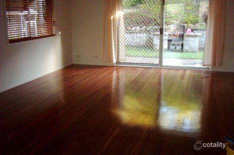 Property photo of 8 Glencarron Street Kenmore QLD 4069