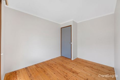 Property photo of 16 Georgiana Crescent Ambarvale NSW 2560