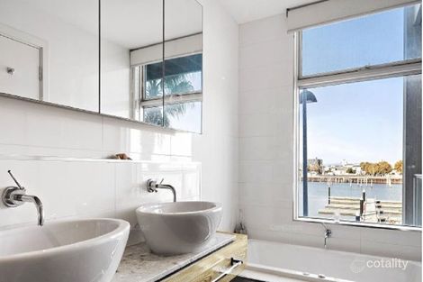 Property photo of 19/Tarni Court New Port SA 5015