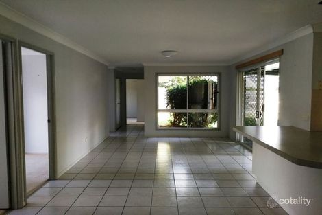 Property photo of 4 Crozier Crescent Meadowbrook QLD 4131
