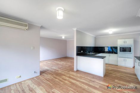 9/11 Glendale Mews, Ballajura, WA 6066
