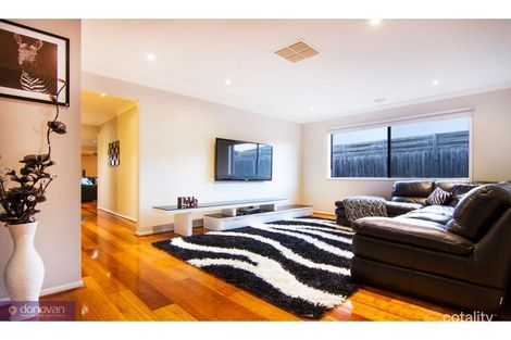Property photo of 8 Palkarra Court Skye VIC 3977