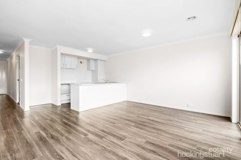 Property photo of 5 Aporum Avenue Wyndham Vale VIC 3024