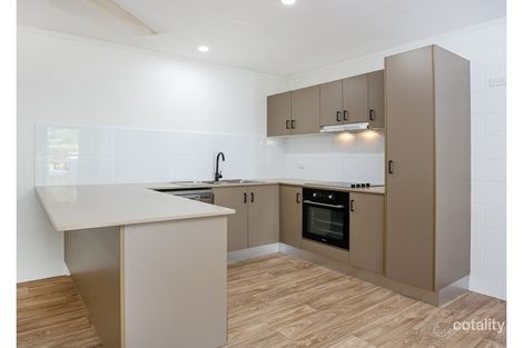 Property photo of 20 Fairview Street Bayview Heights QLD 4868