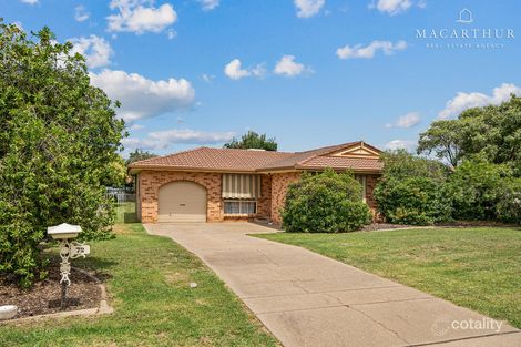 72 Dalman Pkwy, Glenfield Park, NSW 2650