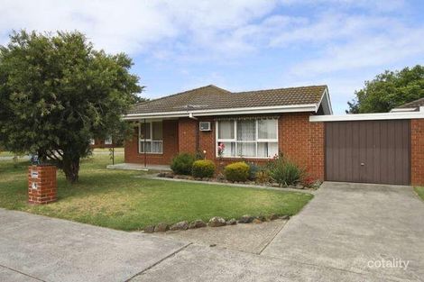 4 Laraine Ct, Bonbeach, VIC 3196