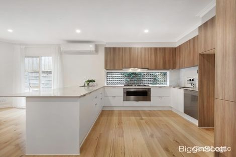 Property photo of 2/47 Doynton Parade Mount Waverley VIC 3149