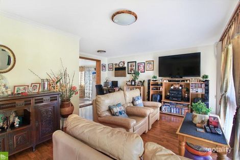 Property photo of 46 Horsley Drive Horsley NSW 2530