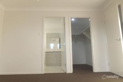 Property photo of 37 Pearl Crescent Caloundra West QLD 4551