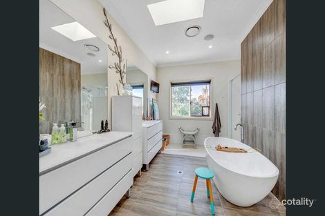 Property photo of 34 Heath Street Forest Lake QLD 4078