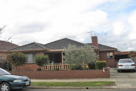 32 Highland Ave, Oakleigh East, VIC 3166