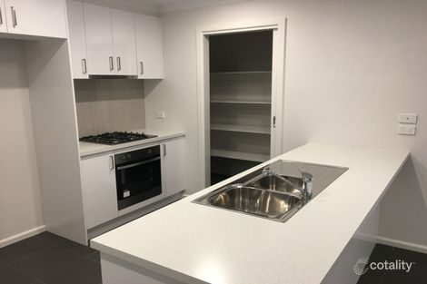 Property photo of 6 Jobe Way Roxburgh Park VIC 3064
