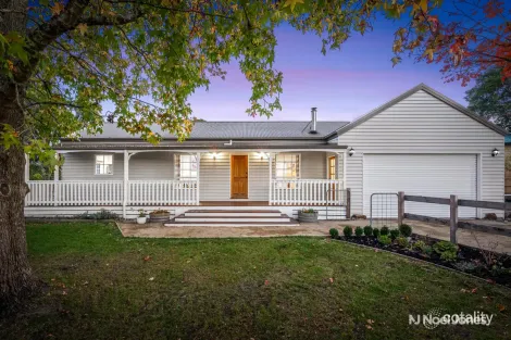 4 View St, Wandin North, VIC 3139