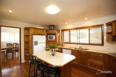 Property photo of 4 Irandi Street Mansfield QLD 4122