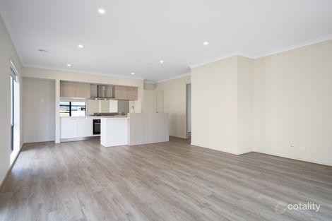 Property photo of 10 Shipstern Street Armstrong Creek VIC 3217