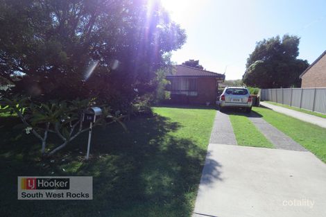 Property photo of 10 Michael Place South West Rocks NSW 2431