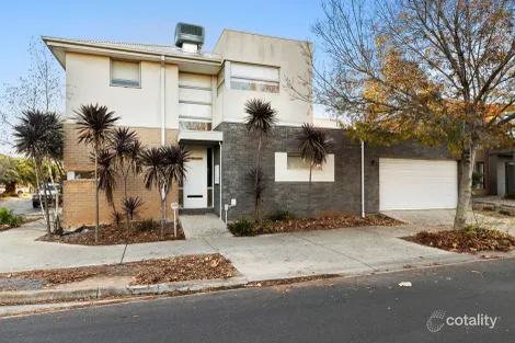 Property photo of 9 Elgar Lane Caroline Springs VIC 3023