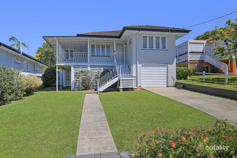 22 Gatwick St, Stafford Heights, QLD 4053