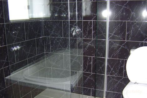 Property photo of 6 Lismore Street Pendle Hill NSW 2145