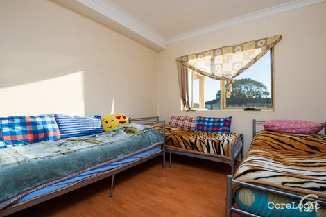 Property photo of 10/14-18 Fairlight Avenue Fairfield NSW 2165