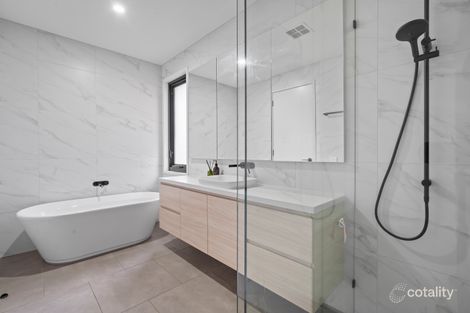 Property photo of 44 Farm Road Cheltenham VIC 3192