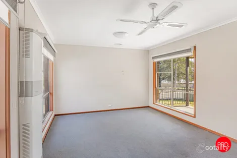 Property photo of 12 Derwent Drive Long Gully VIC 3550