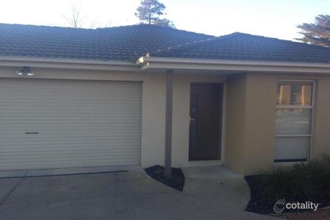 2/6 Eden Pl, Wallan, VIC 3756