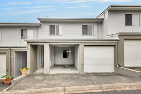 27/2 Toohey St, Pacific Pines, QLD 4211