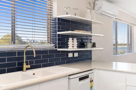 Property photo of 4/43 Esplanade Golden Beach QLD 4551