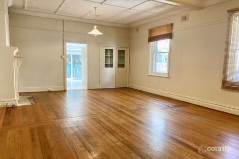 Property photo of 194 Queen Victoria Street Bexley NSW 2207