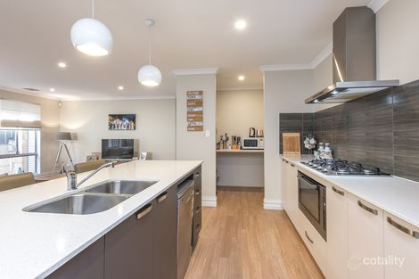 Property photo of 19 Gippsland Way Banksia Grove WA 6031